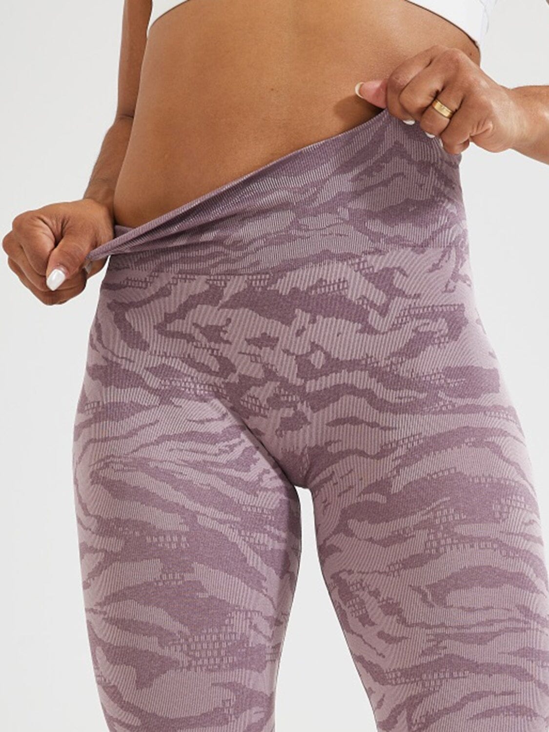 Modernit Leggingsit – urheileggingsit