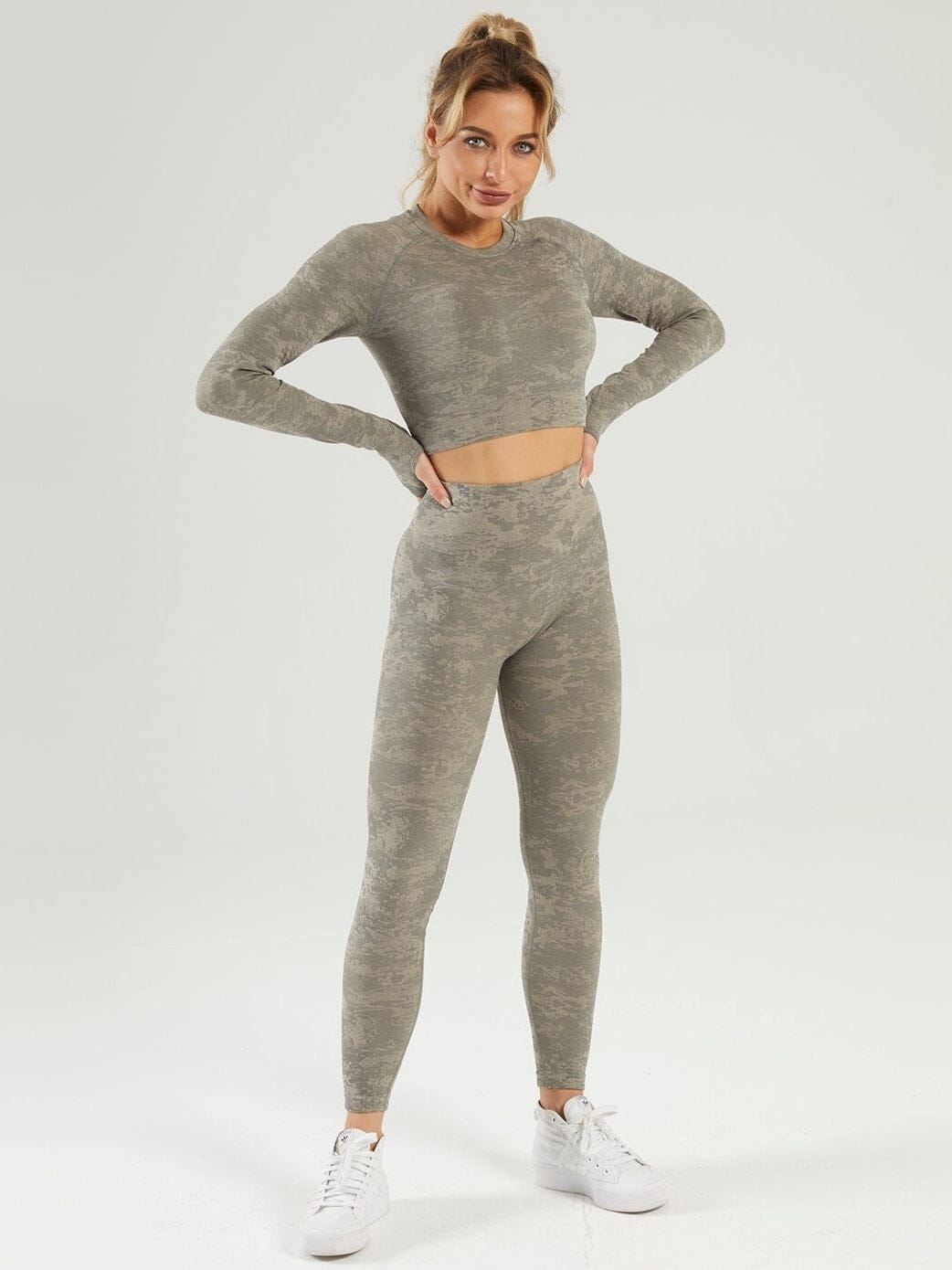 Ensemble Sport Camouflage Sans Couture Ensemble Sport Helanke-Srbija.com : Legging Femme | Vêtements de Sport sa Kaki 