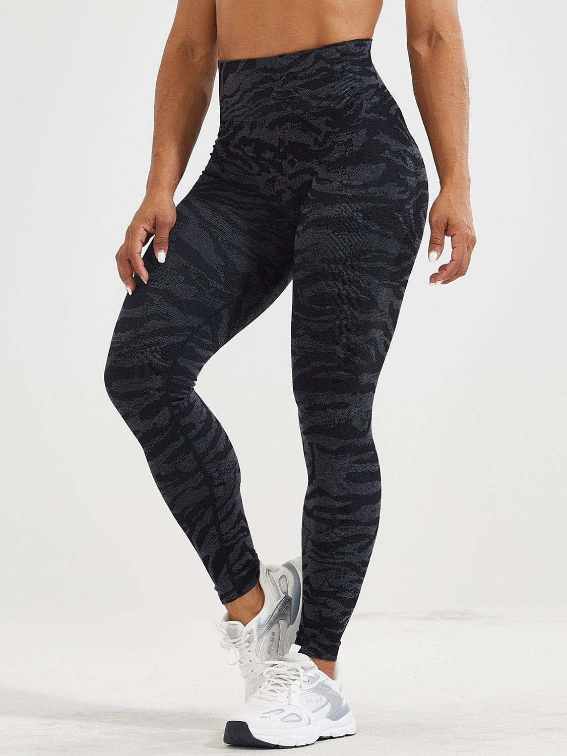 Modernit Leggingsit – urheileggingsit