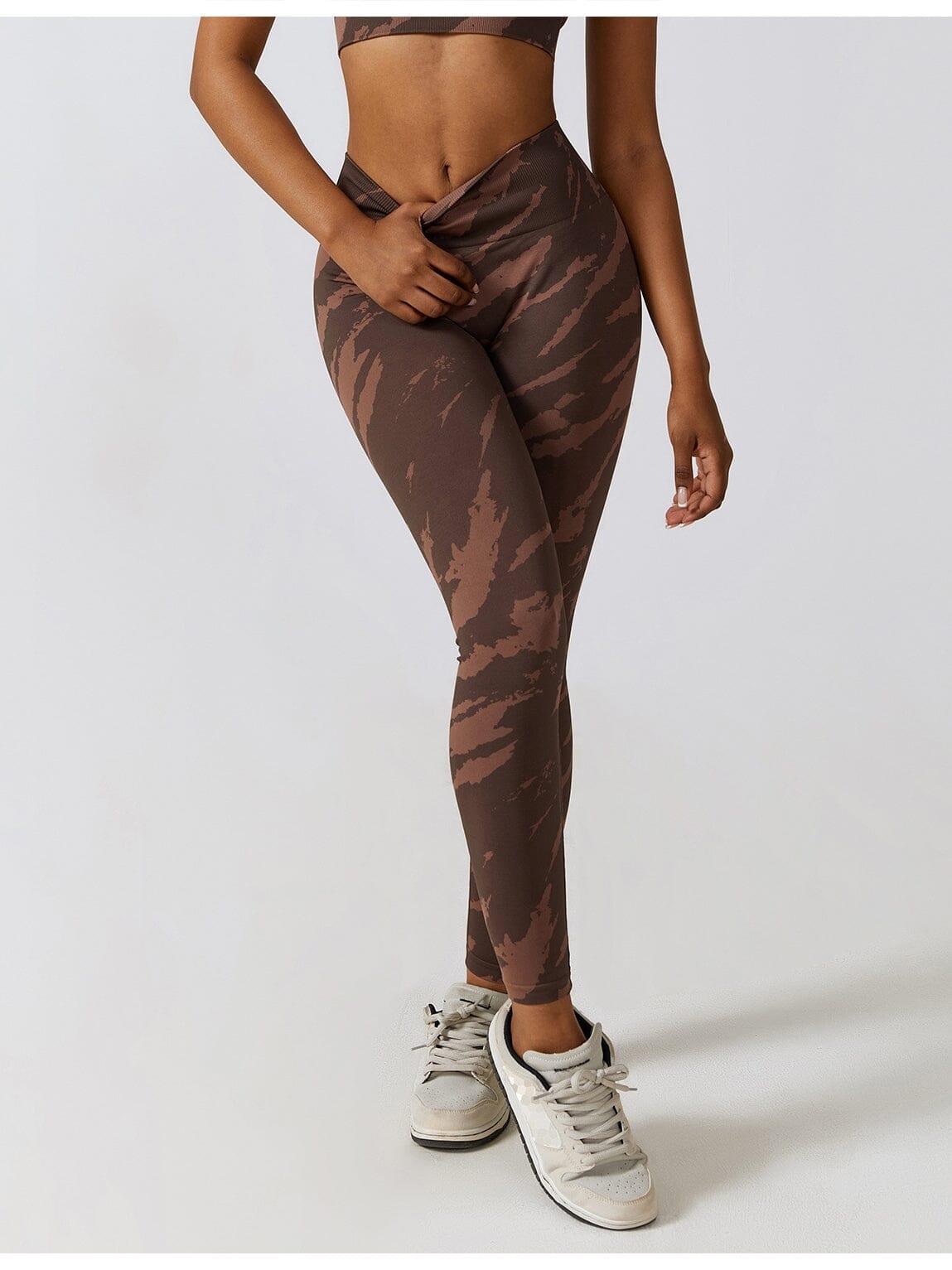 Näyttävät Leggingsit | Muotoilevat leggingsit