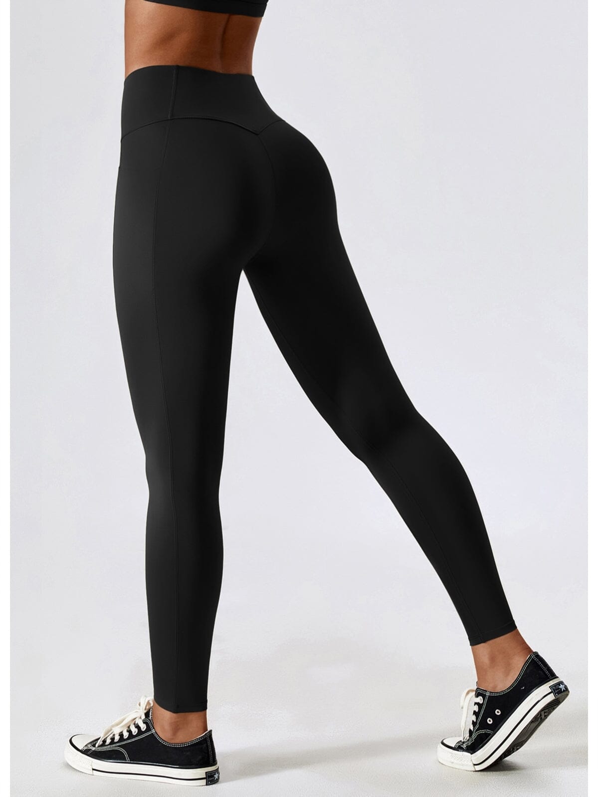 Naisille Suunnitellut Leggingsit Tyylitietoisille Naisille