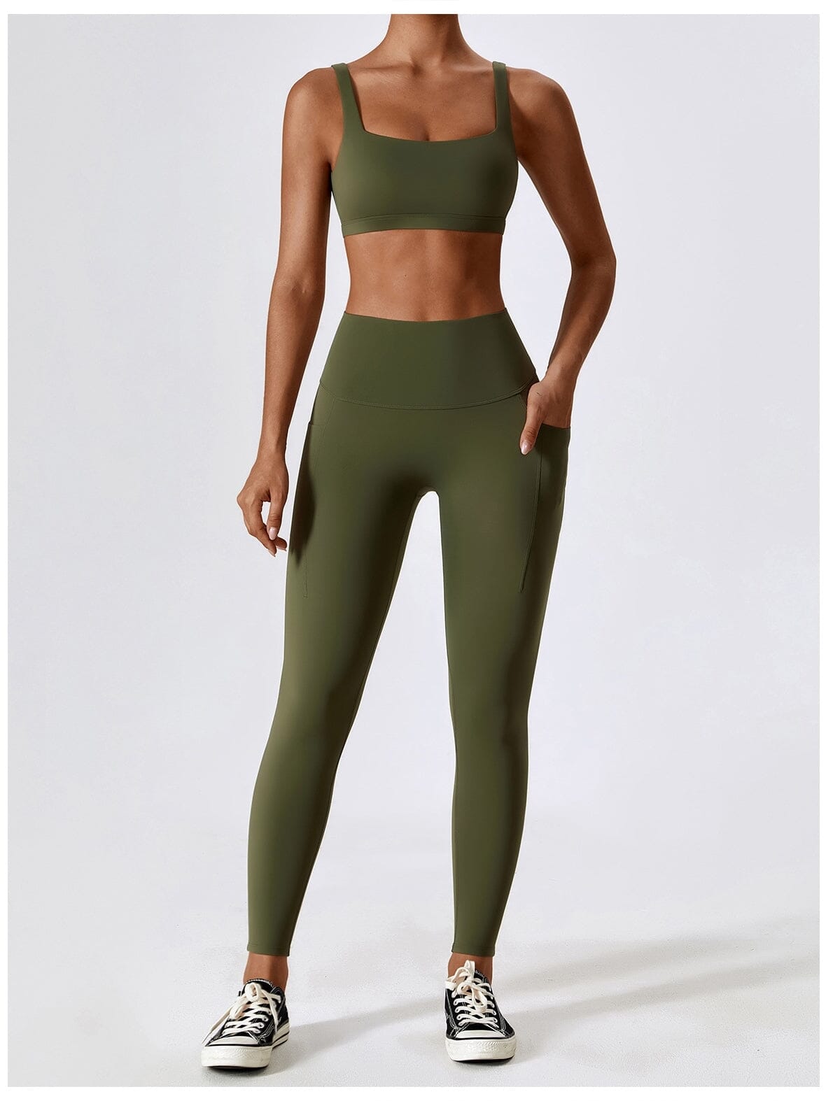 Naisille Suunnitellut Leggingsit Tyylitietoisille Naisille