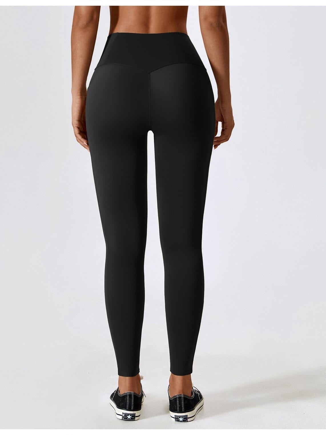 Naisille Suunnitellut Leggingsit Tyylitietoisille Naisille