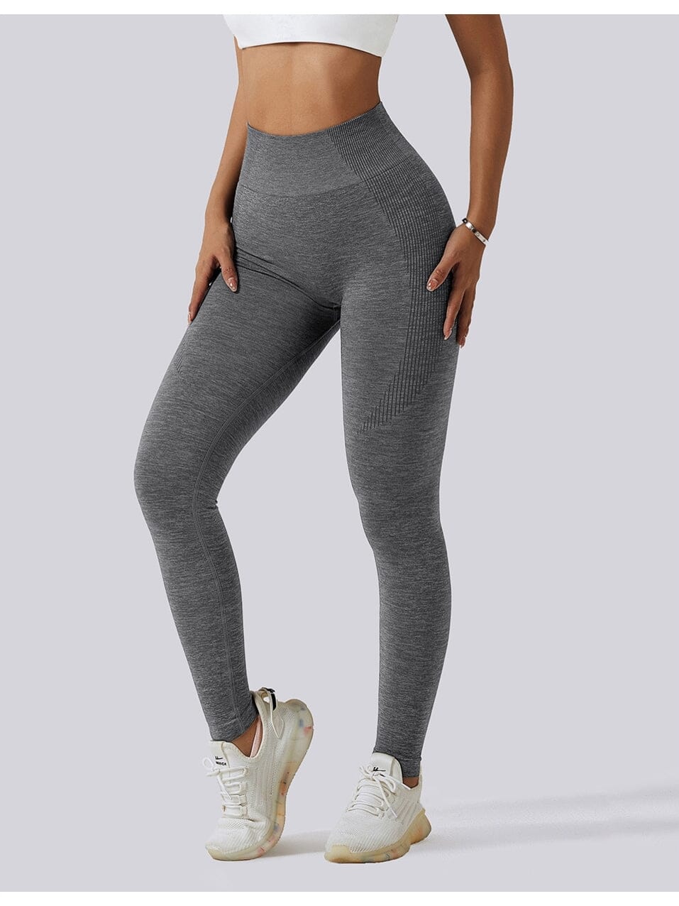 Korkeavyötäröiset Leggingsit – venyvät leggingsit