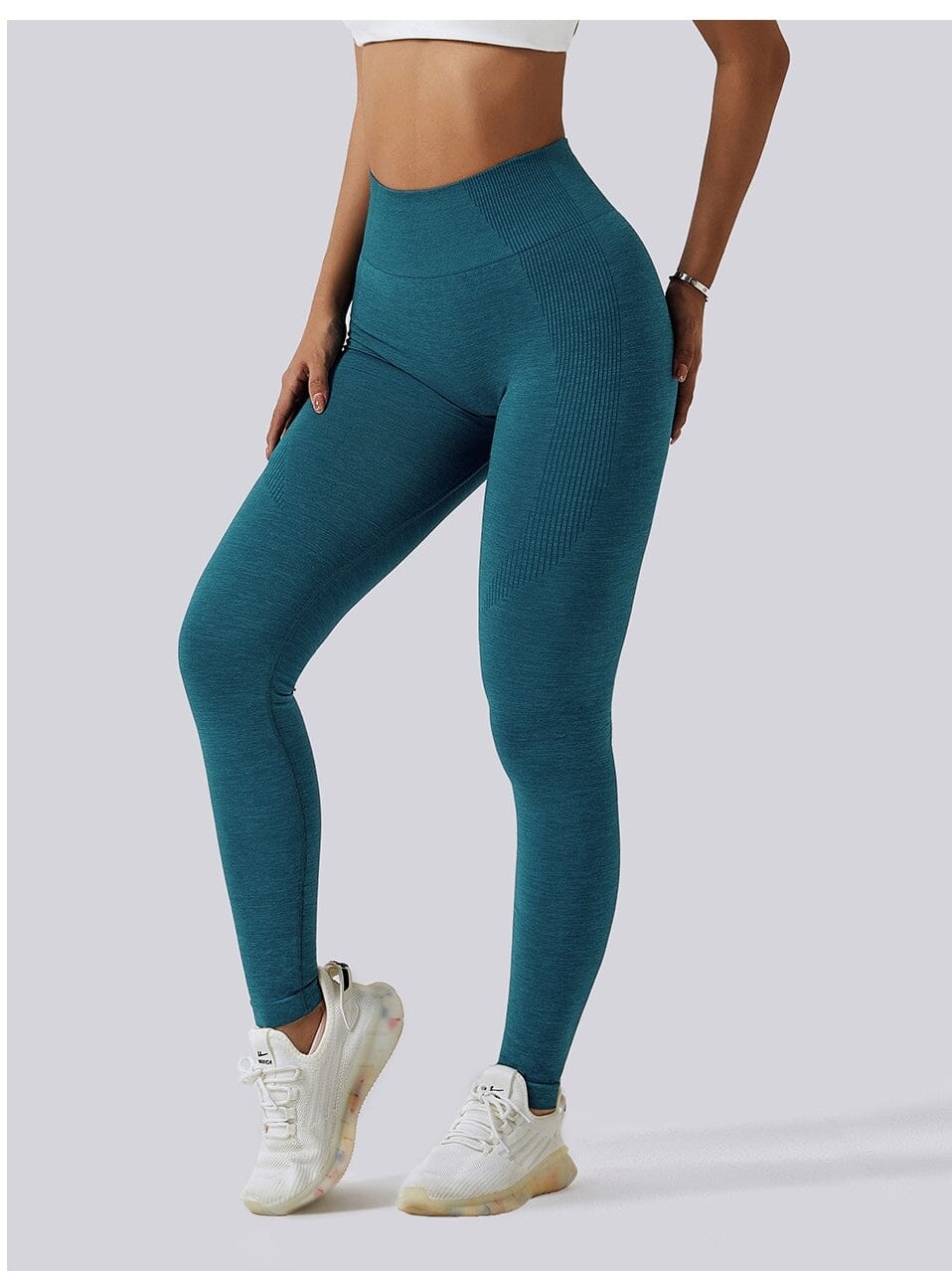Korkeavyötäröiset Leggingsit – venyvät leggingsit