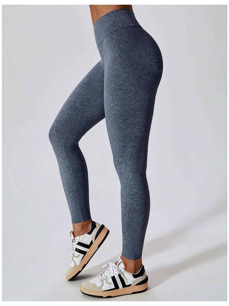 Laadukkaat Leggingsit – venyvät leggingsit
