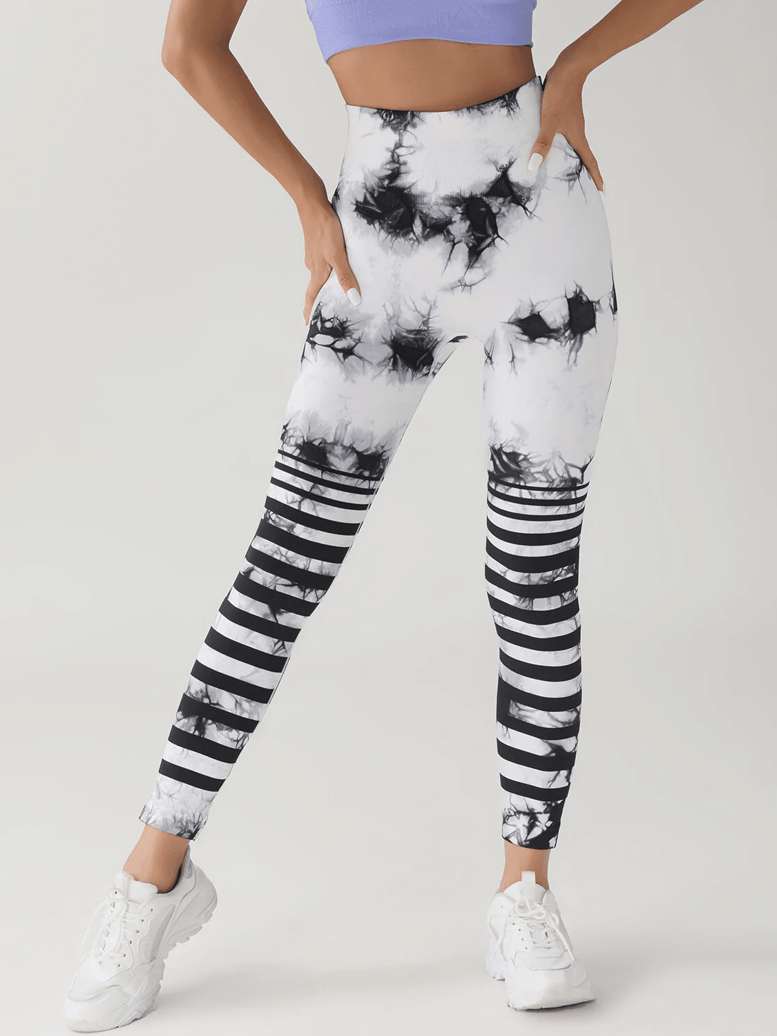 Leggingsit Tyylitietoisille Naisille – Sulavalinjaiset