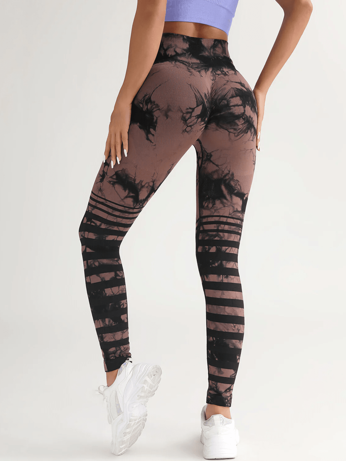 Leggingsit Tyylitietoisille Naisille – Sulavalinjaiset