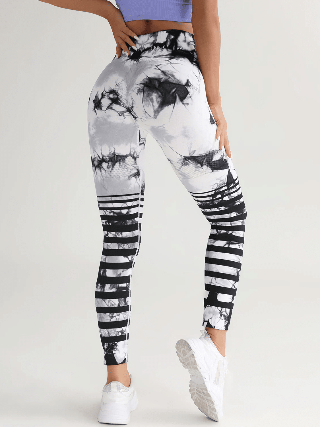 Leggingsit Tyylitietoisille Naisille – Sulavalinjaiset