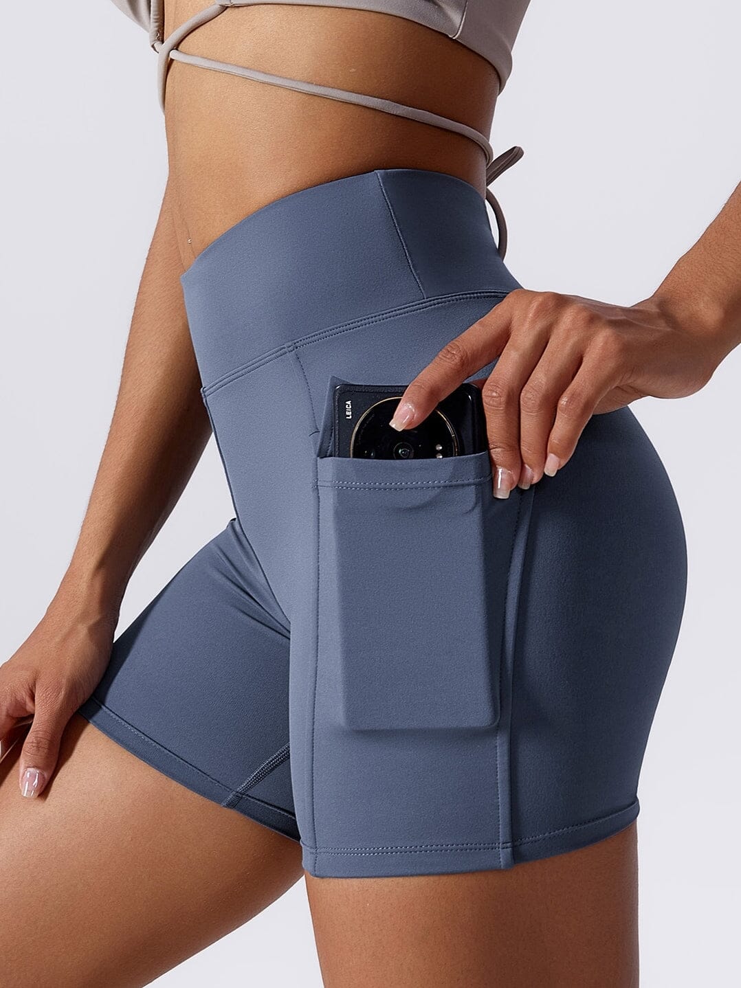 Monikäyttöiset ja Vartalonmyötäiset Leggingsit