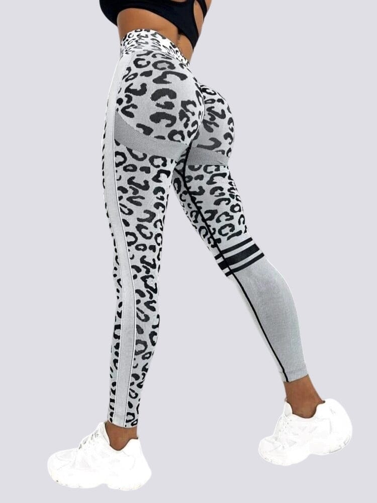 Saumattomat push up -urheiluleggingsit - leopardi