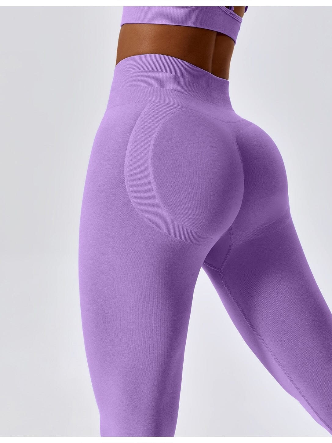 Saumattomat push up leggingsit