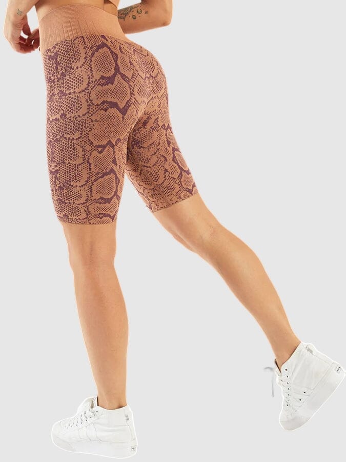 Snake print urheilushortsit